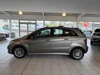 Gebraucht Mercedes B200 136 PS (100 kW) 2006 Grau Van / Kleinbus