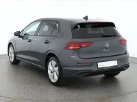 Neu VW Golf VIII 116 PS (85 kW) 2026 Delfingraumet. Limousine