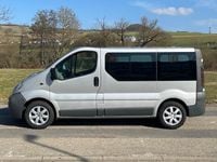 Gebraucht Opel Vivaro 101 PS (74 kW) 2003 Silber Van / Kleinbus