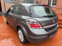 Gebraucht Opel Astra Selection 90 PS (66 kW) 2009 Grau Limousine