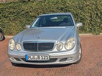 Gebraucht Mercedes E200 Classic 122 PS (89 kW) 2004 Silber Limousine