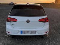 Gebraucht VW Golf VII GTI 230 PS (169 kW) 2017 Weiß Limousine