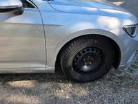 Gebraucht VW Passat 150 PS (110 kW) 2016 Silber Kombi