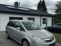 Gebraucht Opel Zafira Edition 110 PS (80 kW) 2008 Beige Van / Kleinbus