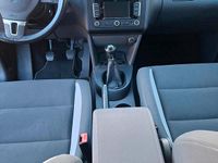 Gebraucht VW Touran 105 PS (77 kW) 2013 Braun Van / Kleinbus