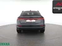 Gebraucht Audi e-tron Sportback Comfort 369 kW (503 PS) 2022 Grau (metallic) SUV