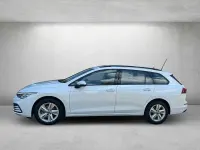 Gebraucht VW Golf VIII Life 110 PS (80 kW) 2023 Weiß Kombi