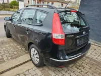 Gebraucht Hyundai i30 116 PS (85 kW) 2009 Schwarz Kombi