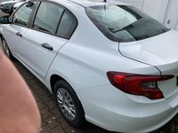 Gebraucht Fiat Tipo Pop 95 PS (69 kW) 2019 Weiß Limousine