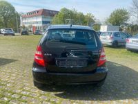 gebraucht Mercedes A170 A -Klasse 85KW, AHK, Klima, SHZG, BC