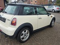 Gebraucht Mini Cooper 120 PS (88 kW) 2008 Pepper (old english) white Kleinwagen