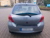 Gebraucht Toyota Yaris Basis 69 PS (50 kW) 2010 Kleinwagen
