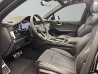 Używany Audi Q7 Competition 286 KM (210 kW) 2023 Czarny SUV