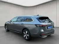 Gebraucht VW Passat Business 150 PS (110 kW) 2025 Grau Kombi