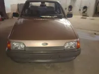 Gebraucht Ford Orion 86 PS (63 kW) 1987 Gelb Limousine