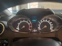 Second-hand Ford Fiesta 101 CP (74 kW) 2014 Gri Hatchback