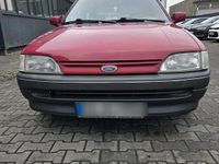 Gebraucht Ford Escort 75 PS (55 kW) 1992 Rot Kleinwagen