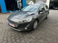 Gebraucht Ford Focus Trend 95 PS (69 kW) 2019 Grau Limousine