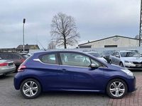 gebraucht Peugeot 208 Allure 1.4 | NAVI | KLIMA | 2.HAND