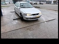Gebraucht Opel Vectra 116 PS (85 kW) 2000 Silber Kombi