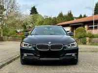 gebraucht BMW 320 d Touring Luxury / Panorama / 8-Fachbereift