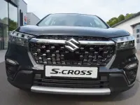 Neu Suzuki SX4 S-Cross 129 PS (94 kW) 2026 Schwarz SUV
