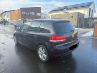 Gebraucht VW Golf VII Match 105 PS (77 kW) 2012 Schwarz Limousine