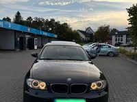 Gebraucht BMW 120 177 PS (130 kW) 2010 Schwarz Kleinwagen