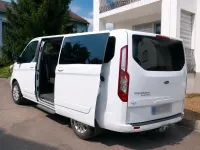 Gebraucht Ford Tourneo 131 PS (96 kW) 2019 Weiß Van / Kleinbus