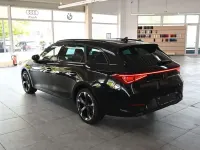 Gebraucht Cupra Leon 245 PS (180 kW) 2022 Midnight black metallic Kombi