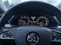 Gebraucht Skoda Superb Style 150 PS (110 kW) 2019 Grau Kombi