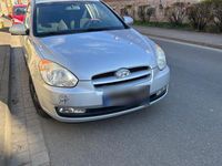 Gebraucht Hyundai Accent 94 PS (69 kW) 2008 Silber Kleinwagen