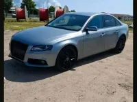 Używany Audi A4 Attraction 179 KM (131 kW) 2011 Szary Sedan/Limuzyna