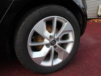 Gebraucht Renault Clio IV LIMITED 118 PS (86 kW) 2017 Schwarz Kleinwagen