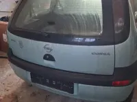 Używany Opel Corsa 58 KM (42 kW) 2001 Zielony Hatchback