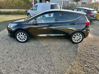 gebraucht Ford Fiesta 1.0 EcoBoost S&S TITANIUM