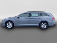 Gebraucht VW Passat Business 122 PS (89 kW) 2022 Grau Kombi