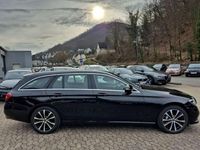 Gebraucht Mercedes E400 Avantgarde 330 PS (242 kW) 2022 Schwarz Limousine