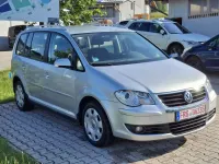 Gebraucht VW Touran Trendline 140 PS (102 kW) 2009 Silber Van / Kleinbus