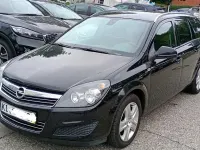 Gebraucht Opel Astra 90 PS (66 kW) 2010 Schwarz Kombi