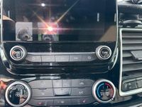 Gebraucht Ford Transit 185 PS (136 kW) 2021 Blau Van / Kleinbus