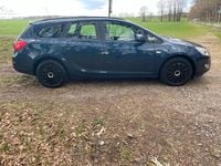 Gebraucht Opel Astra 101 PS (74 kW) 2012 Kombi