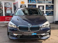 Gebraucht BMW 225 Active Tourer Luxury Line 224 PS (164 kW) 2018 Blau Van / Kleinbus