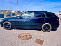 Gebraucht BMW 320 Sport Line 190 PS (139 kW) 2020 Schwarz Kombi