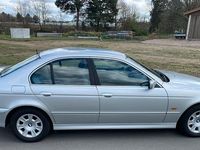 Gebraucht BMW 520 170 PS (125 kW) 2002 Silber Limousine