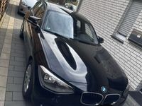 gebraucht BMW 118 F20 d Diesel Automatik 8-Fach bereift