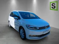 Gebraucht VW Touran Highline 150 PS (110 kW) 2019 Weiß Van / Kleinbus