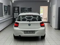 Gebraucht BMW 116 Advantage 116 PS (85 kW) 2012 Weiß Kleinwagen