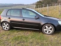 Gebraucht VW Golf V 102 PS (75 kW) 2005 Schwarz Kleinwagen