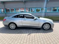 Gebraucht Mercedes E250 204 PS (150 kW) 2010 Silber Coupé